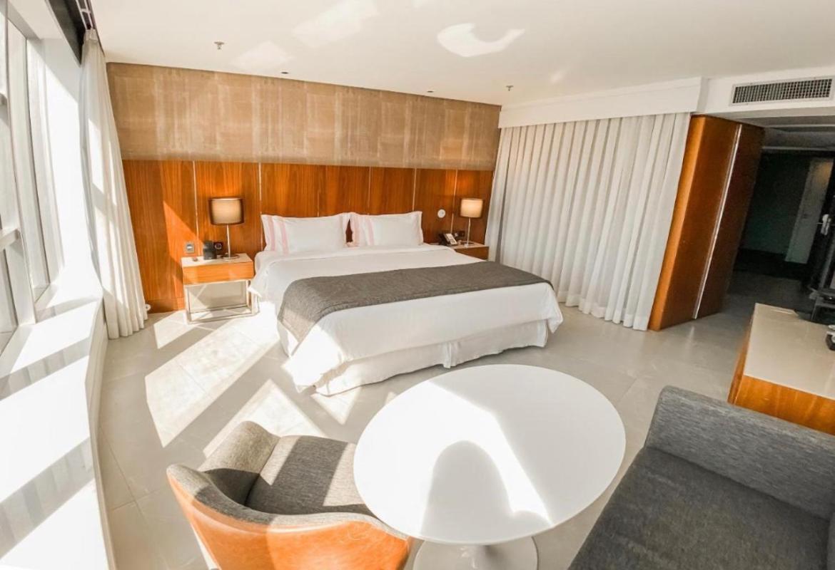 Hotel Luxo - Frente Mar