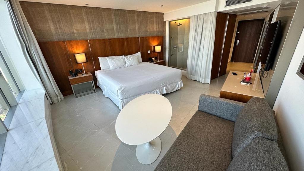 Hotel Luxo - Frente Mar
